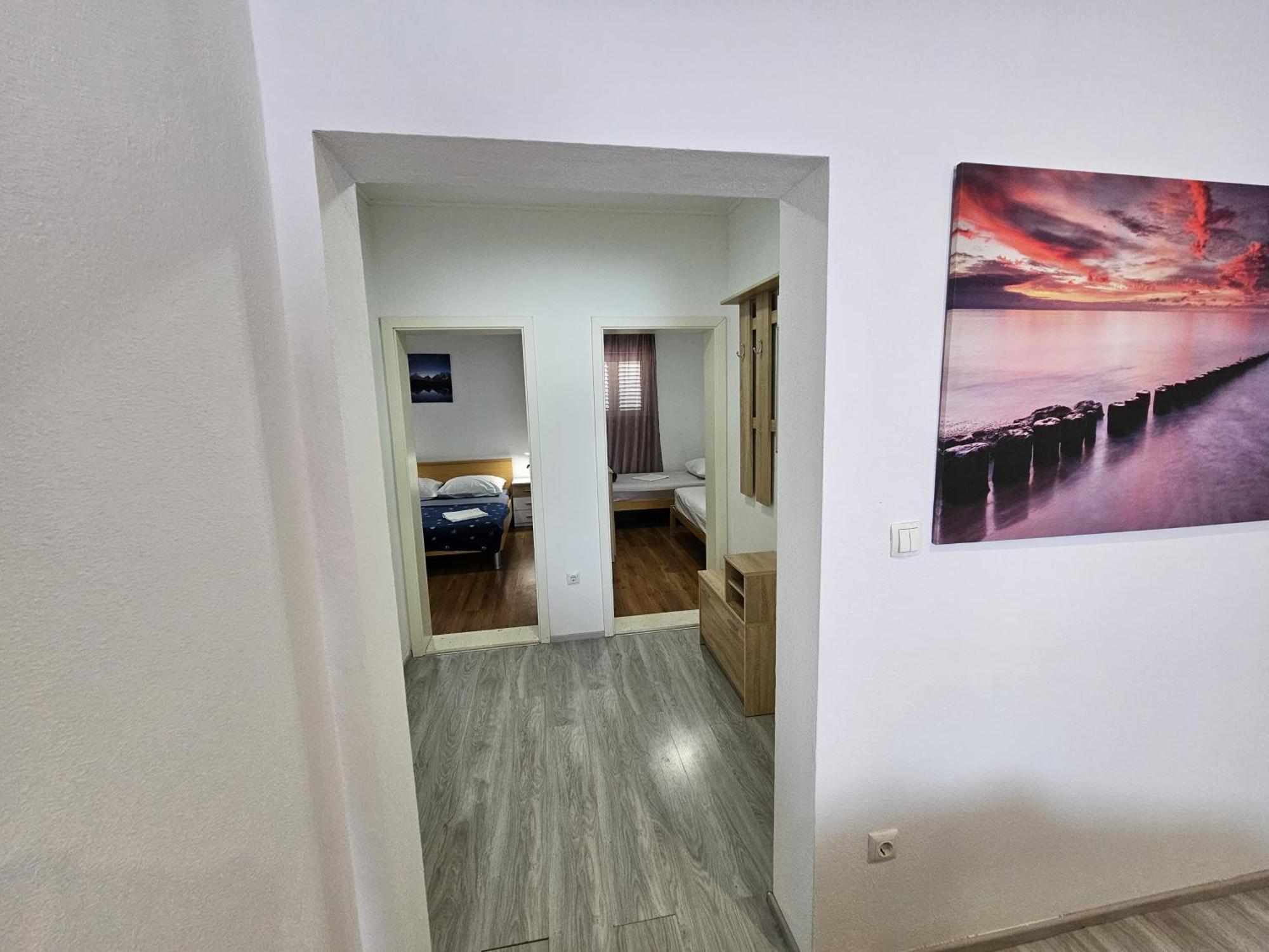 Modern Apartment Nikola In A Quiet Area Kastel Stari ภายนอก รูปภาพ
